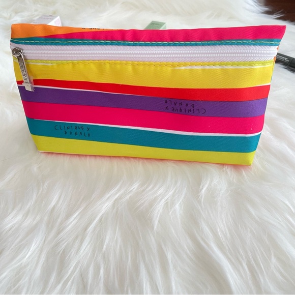 Clinique & Clarins Skincare Set + Eye Makeup - Picture 10 of 10